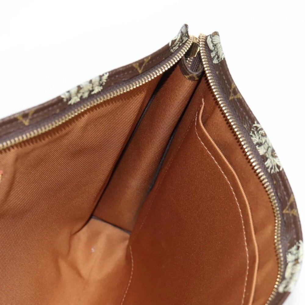 LOUIS VUITTON Monogram Pochette Voyage Clutch Bag M41513 LV Auth 131809V - Picture 11 of 16